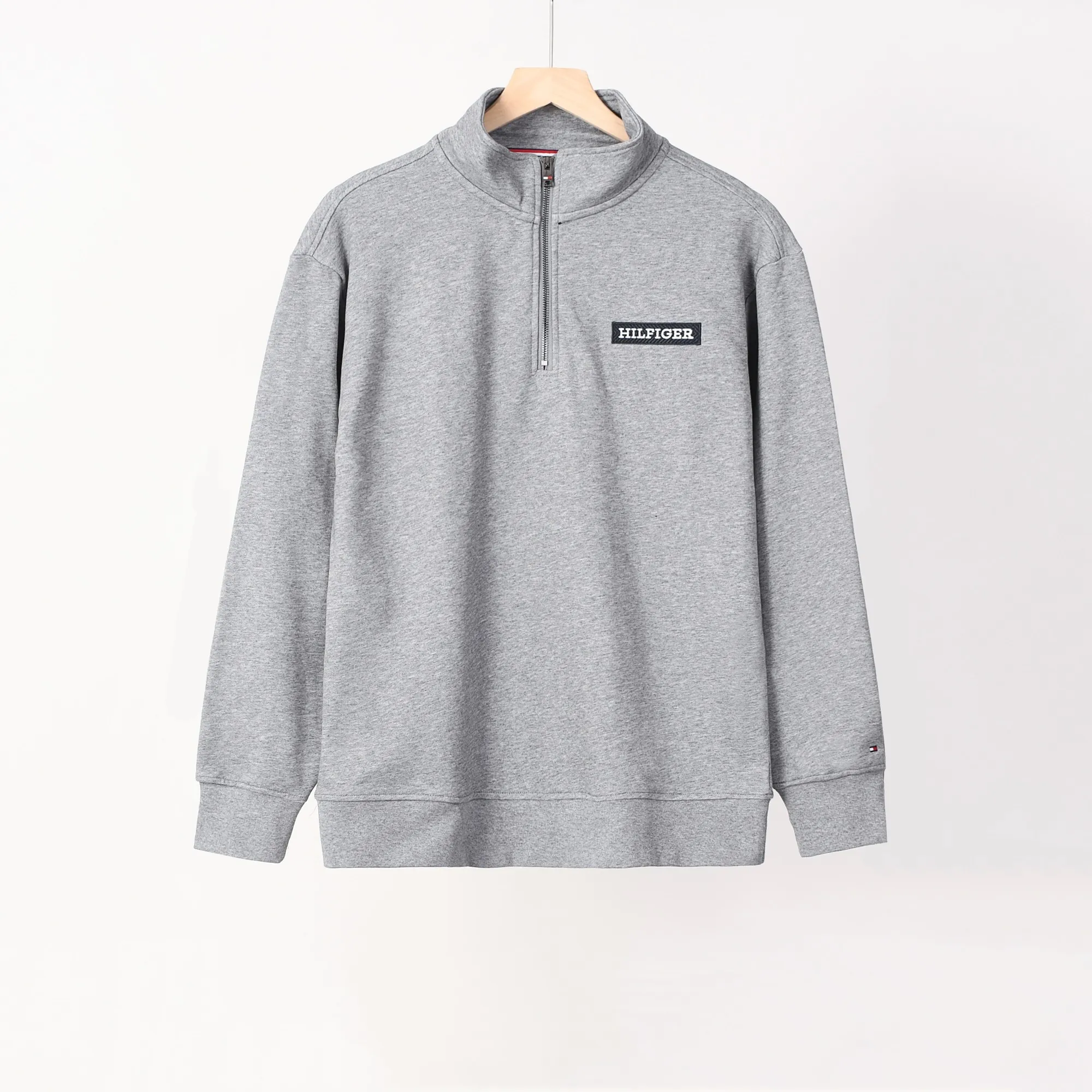 P210 605# Tommy half-pull stand-up collar sweatshirt Color: Black Gray Royal Blue Size: M-XXL Fabric: 350g cotton terry